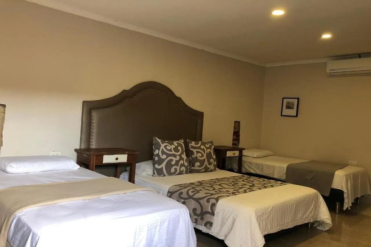 Hotel Galeria La Trinidad Cartagena 3*,